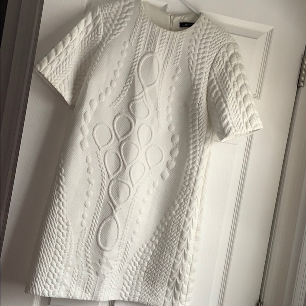 Zara White Textured Cocoon Dress - Worn Once, Like New!